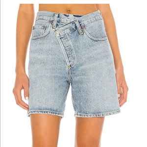 Agolde Criss Cross Shorts in Momentum